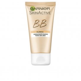 Garnier Fugtighedscreme med Farve Garnier Skin Naturals Bb Cream Halvtone Medium 50 ml Spf 15