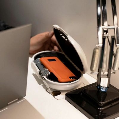 Master Lock Bærbar pengeboks med sikkerhedskabel Master Lock 5900EURDWHT Hvid ABS 700 ml 6 x 12,9 x 24 cm